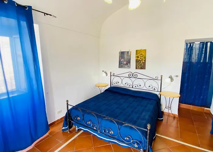 Casa Ninetta - Immobilevante Apartment Ponza