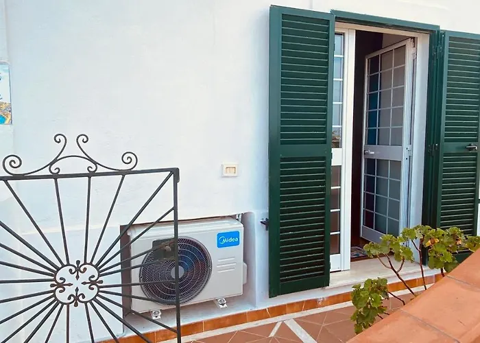 Apartment Casa Ninetta - Immobilevante Ponza